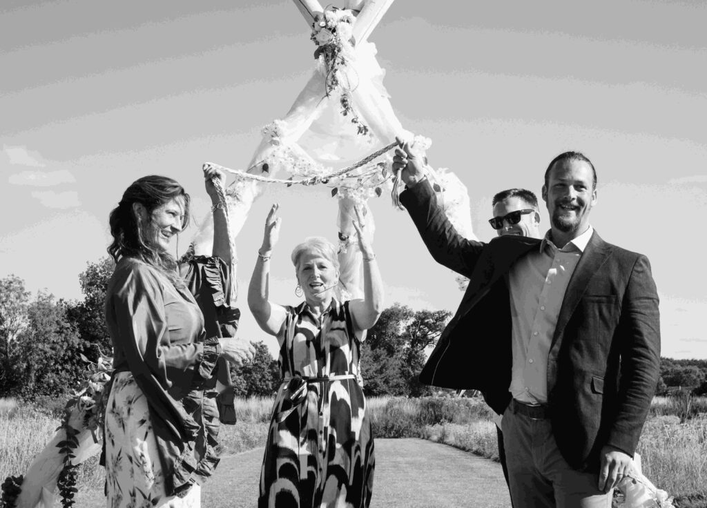 handfasting handtying
